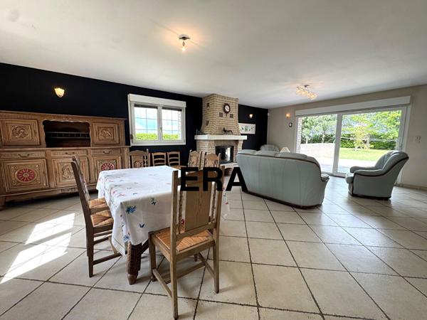 Pavillon plain pied 140m2, 3 chambres + bureau + garage AUDRUICQ