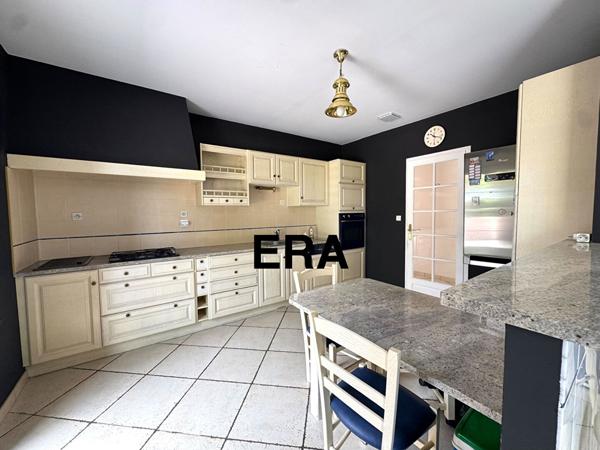 Pavillon plain pied 140m2, 3 chambres + bureau + garage AUDRUICQ