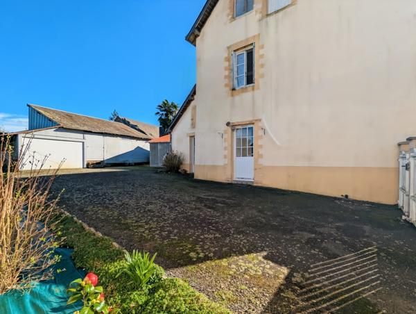 Astillé (53230) MAISON 4 CHAMBRES ASTILLE 53230