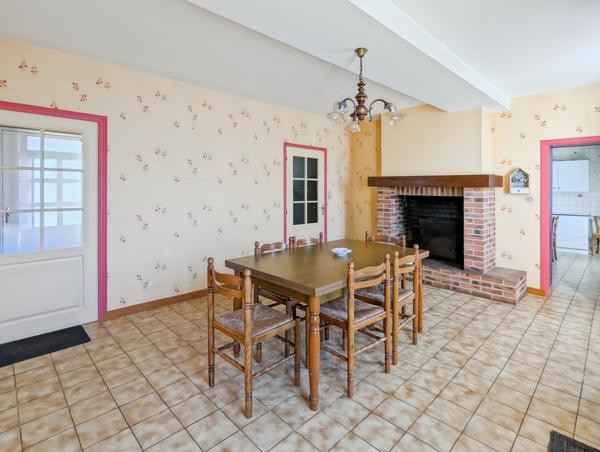 Astillé (53230) MAISON 4 CHAMBRES ASTILLE 53230