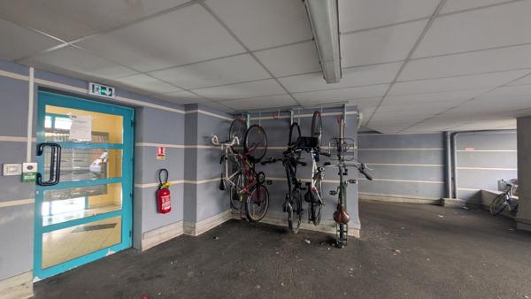 Place Viarme, Nantes hyper centre, Studio de 20 m² avec parking , Nantes Place Viarme, Nantes hyper centre, Studio de 20 m² avec parking , Nantes