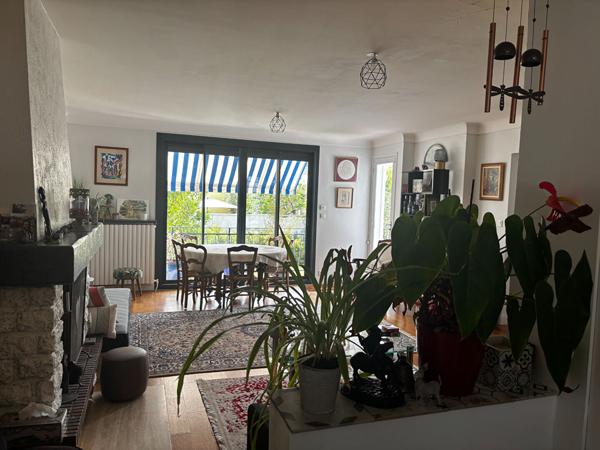 MAISON 6 PIECES NANTES - ROND POINT DE PARIS , Nantes MAISON 6 PIECES NANTES - ROND POINT DE PARIS , Nantes
