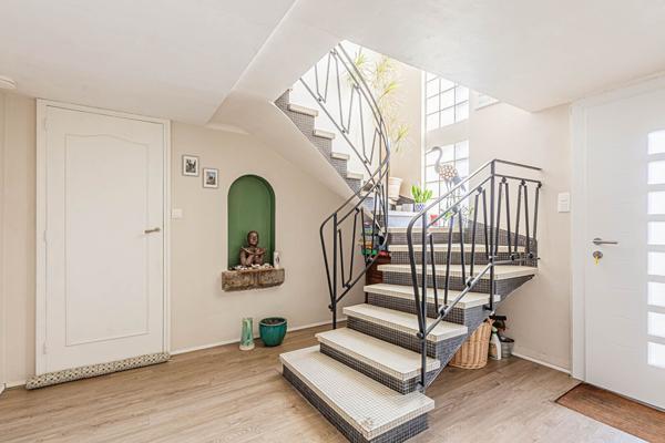 MAISON 6 PIECES NANTES - ROND POINT DE PARIS , Nantes MAISON 6 PIECES NANTES - ROND POINT DE PARIS , Nantes