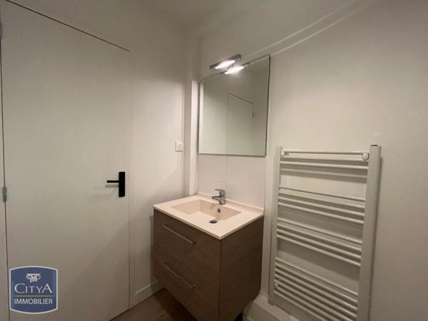 Appartement à louer 2 pièces 34.93m² Le Mans (72100)