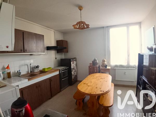Appartement à vendre 5 pièces 92,84 m² Carpentras