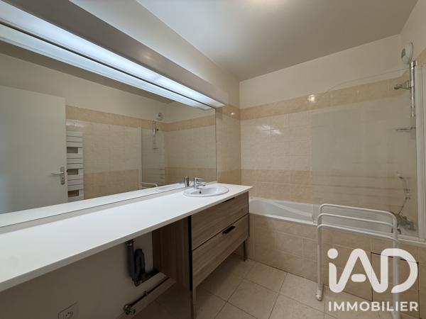 Location appartement 2 pièces 50 m² Melun