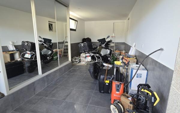 Vente Villa appartement de type 2 indépendant rénové(e) Ajaccio