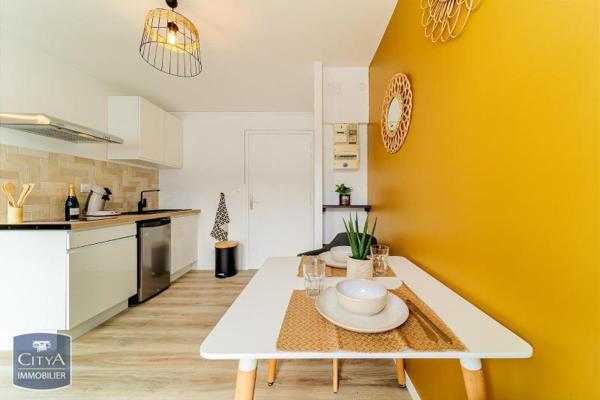 Appartement à louer 1 pièce 18.6m² Le Tampon (97430)