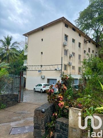 Immeuble à vendre 650 m² Koungou