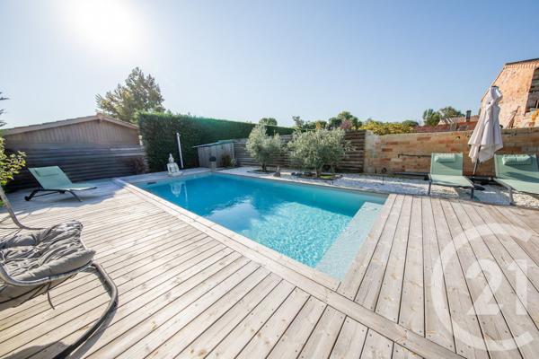 Maison à vendre  5 pièces - 136,79 m2 ST AUBIN DE MEDOC - 33