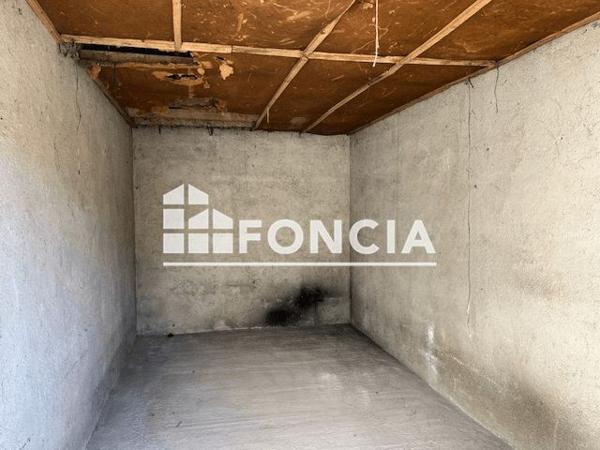 Location Parking - 2 RUE DU PAVE Nontron 24300