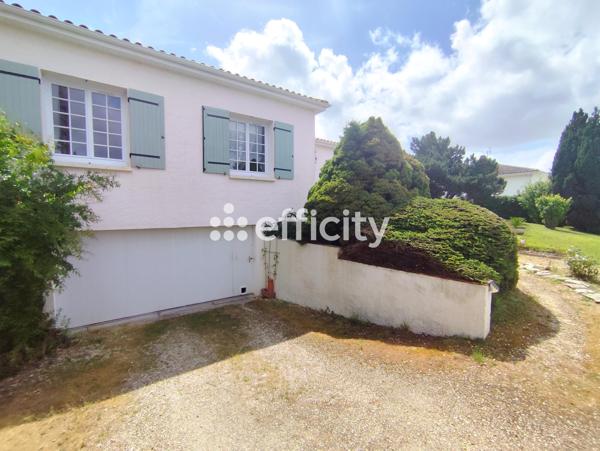 Maison
         8 pièces
        - 158 m²