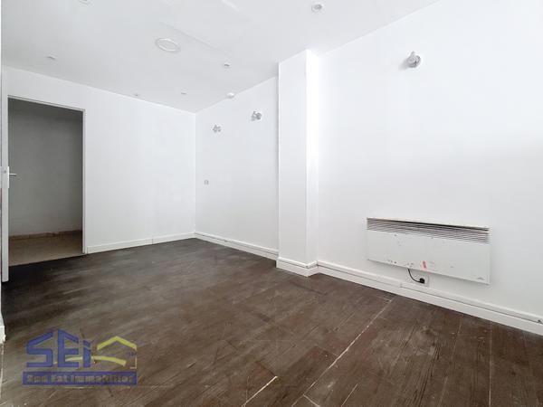 Local Commercial 2 pièces - 43 m²