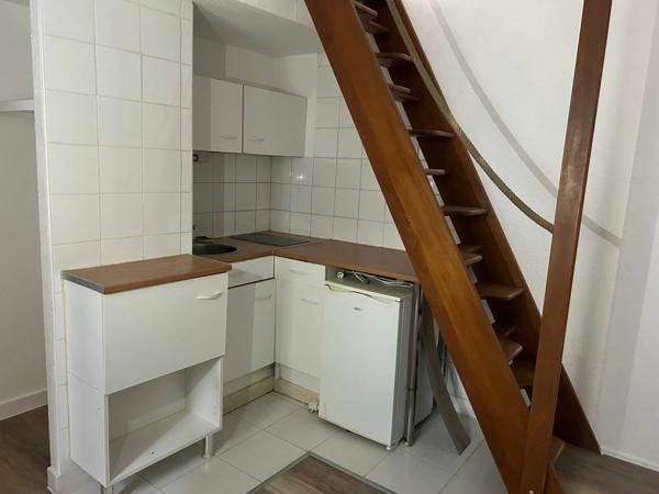 Appartement à louer    2 pièces •  Bordeaux