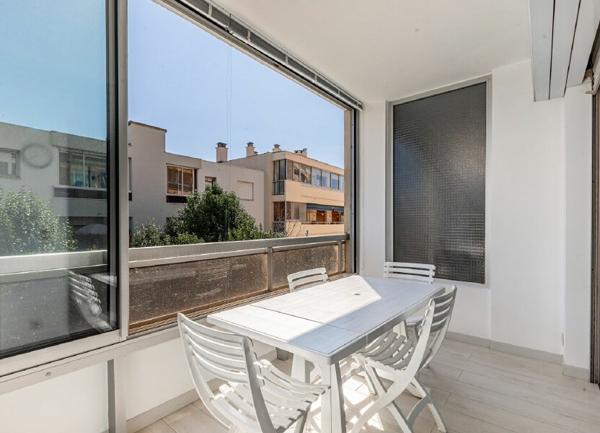 Appartement à vendre    3 pièces • 51,90 m2 Mandelieu-la-Napoule