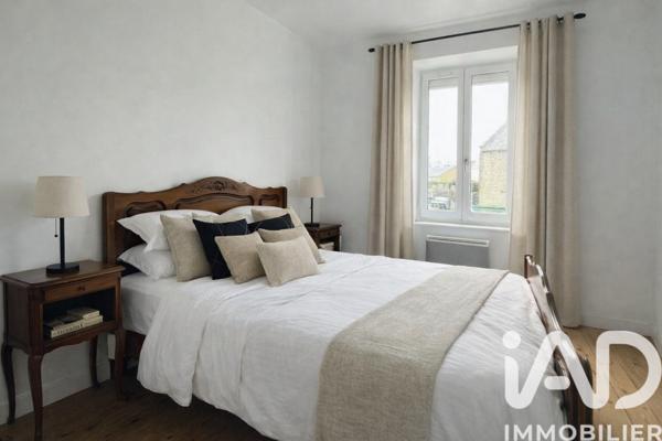 Maison à vendre 9 pièces 204 m² Châteauneuf-d'Ille-et-Vilaine