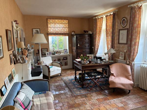 Presbytère restauré , Chateau gontier sur mayenne Presbytère restauré , Chateau gontier sur mayenne