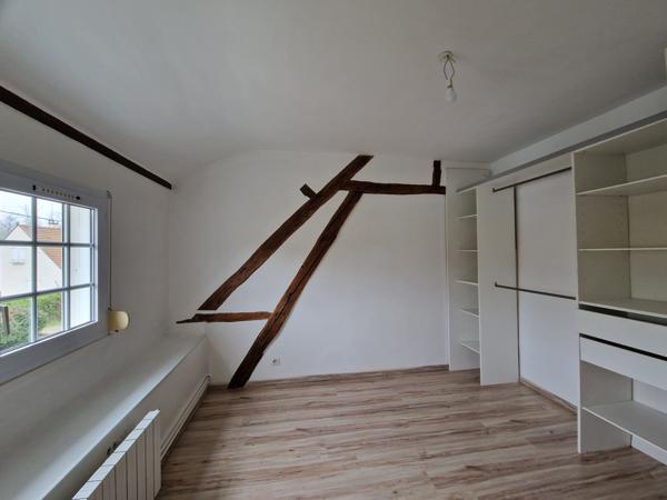 Vieux-Moulin (60350) MAISON EN PIERRE 95 m²