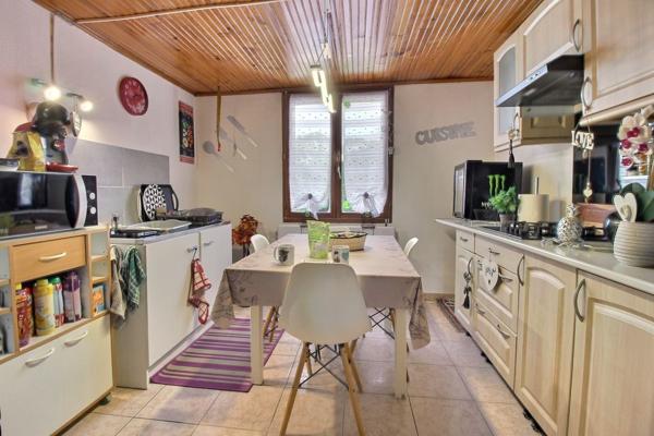 Maison 12 pièces 150m2