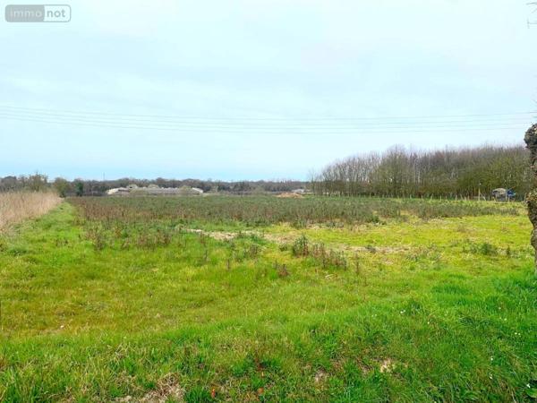 Terrain à Batir à vendre à Jugon les Lacs dans les Côtes-d'Armor (22270), ref : 35056-1570