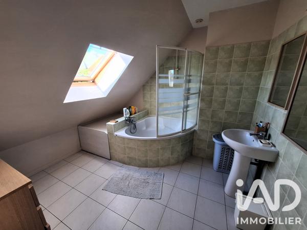 Maison à vendre 6 pièces 120 m² Viry-Châtillon