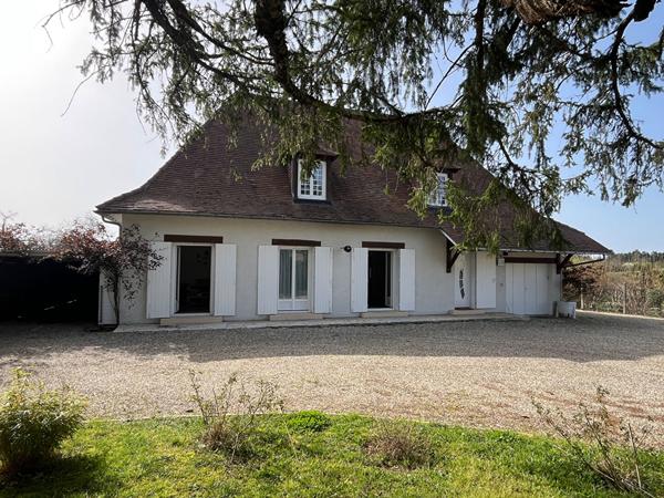 A vendre Belle Périgourdine à Coulounieix-Chamiers avec terrain arboré & garage