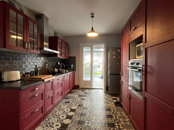 A vendre Belle Périgourdine à Coulounieix-Chamiers avec terrain arboré & garage