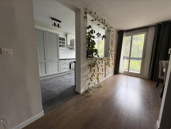 Marseille (13008) T4 rénové en pleine nature