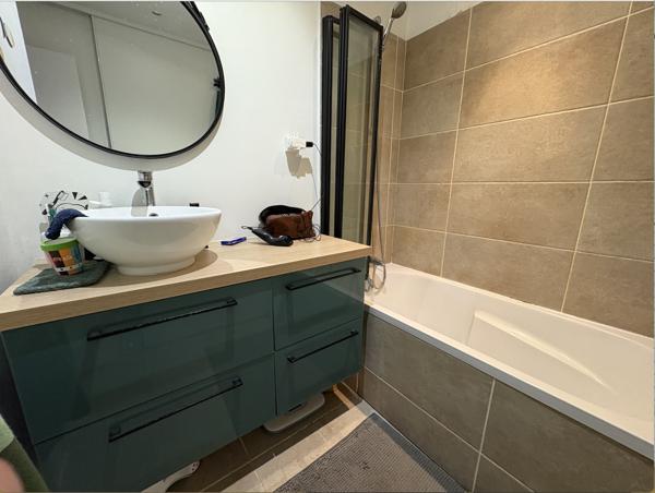 Marseille (13008) T4 rénové en pleine nature