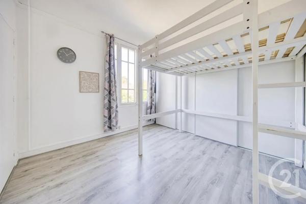 Appartement à vendre  3 pièces - 72,16 m 2   SOISY SUR SEINE  - 91