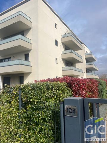 A LOUER PARKING RESIDENCE ZOLA MONDEVILLE