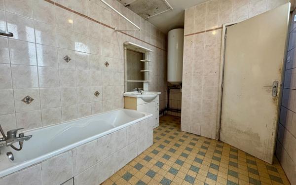 Maison à vendre    4 pièces •  Hazebrouck