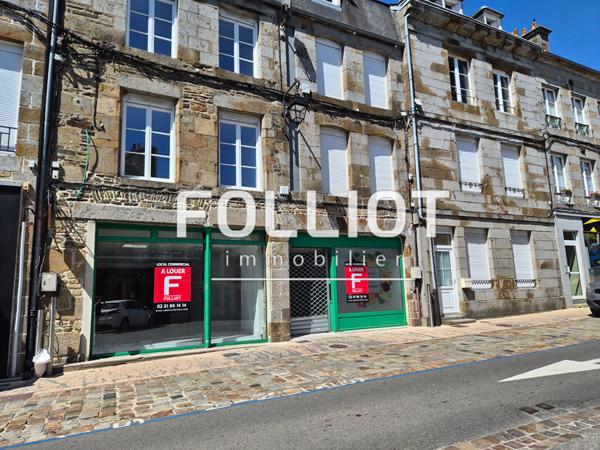 A LOUER - TINCHEBRAY , DANS RUE PASSANTE, LOCAL COMMERCIAL de 168 m³