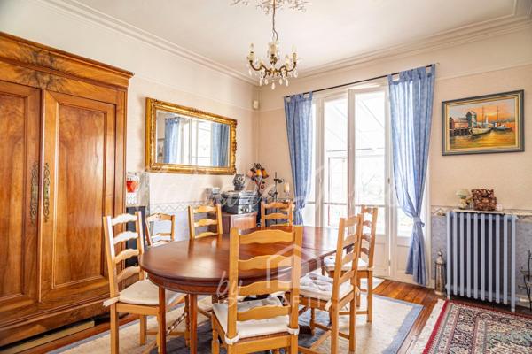 Meulière 1920 rénovée, confortable, vue rare