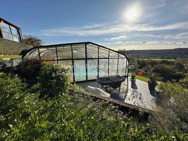 Maison proche BRIONNE 154.50 m2 4 chambres sous-sol piscine 294.000