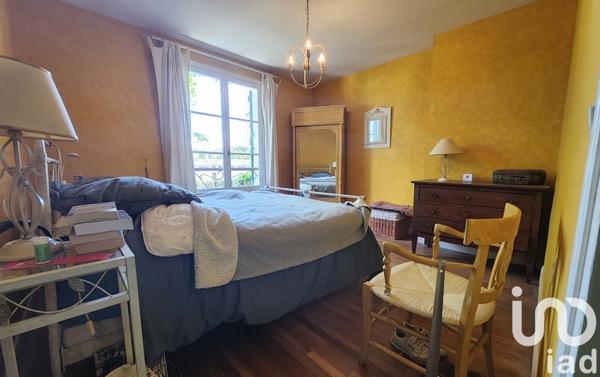 Maison 7 pièces de 204 m² à Mer (41500)