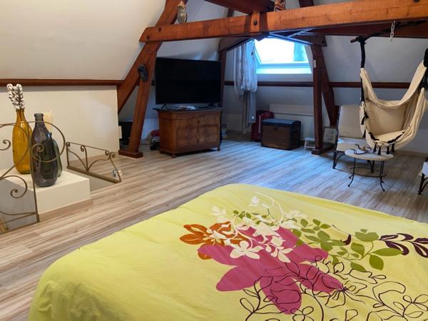 LUCON COEUR DE VILLE AGREABLE MAISON ART DECO 5 CHAMBRES AVEC PISCINE ET ANNEXES SUR 1296M² CLOS