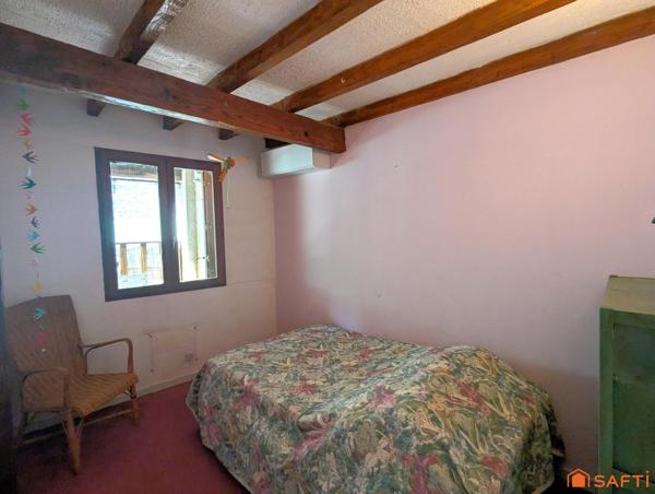 Maison de caractère à deux pas des commodités