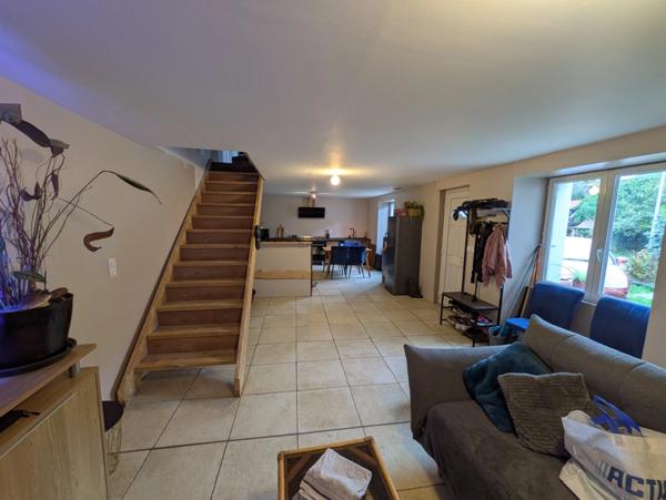 LOCMALO EN CAMPAGNE JOLIE PROPRETE EN PARTIE RESTAUREE DE 90 M² ENVIRON AVEC DEPENDANCES A RENOVER UN PUITS UNE PARCELLE DE 1 HECTARE 09 ARES 21 CENTIARES