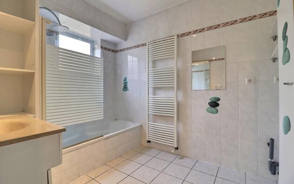 Appartement à vendre    3 pièces • 78,10 m2 Creutzwald