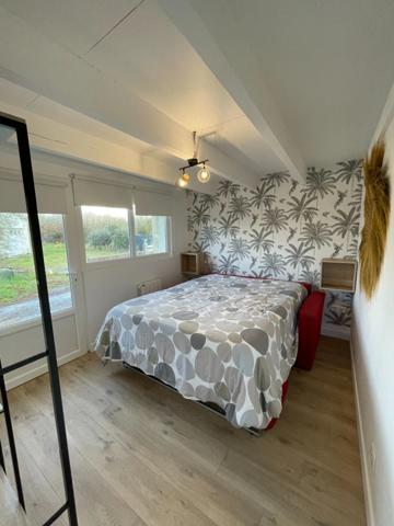 Dpt Charente Maritime (17), à vendre DOLUS D'OLERON maison P8 de 137,6 m² - Terrain de 368,00 m²