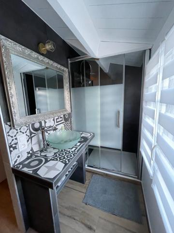 Dpt Charente Maritime (17), à vendre DOLUS D'OLERON maison P8 de 137,6 m² - Terrain de 368,00 m²