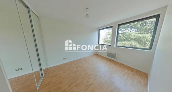 Location Appartement 2 pièces 70 m² - Aubervilliers 93300
