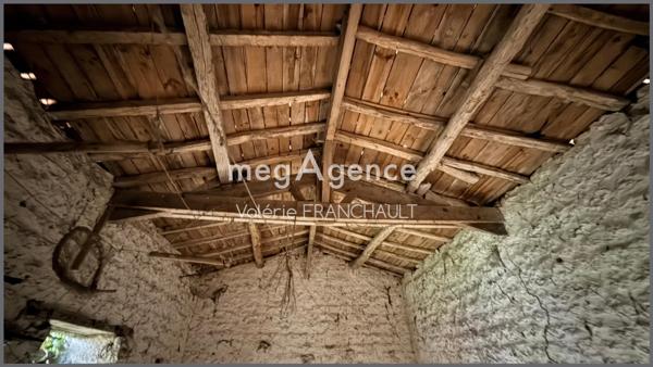 Maison à FONTENAY-LE-COMTE, 85200 - 6 pièces 119m²