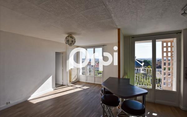 Appartement à louer    3 pièces •  Saint-Fons