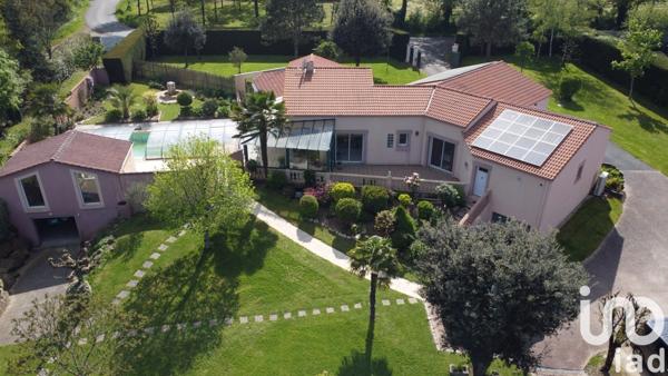 Maison à vendre 5 pièces 165 m² Chantonnay