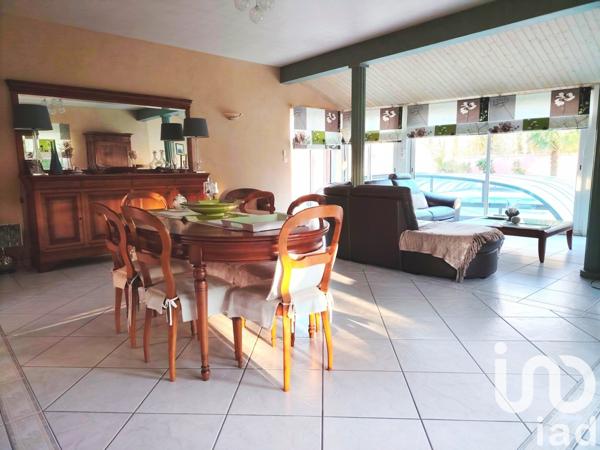 Maison à vendre 5 pièces 165 m² Chantonnay