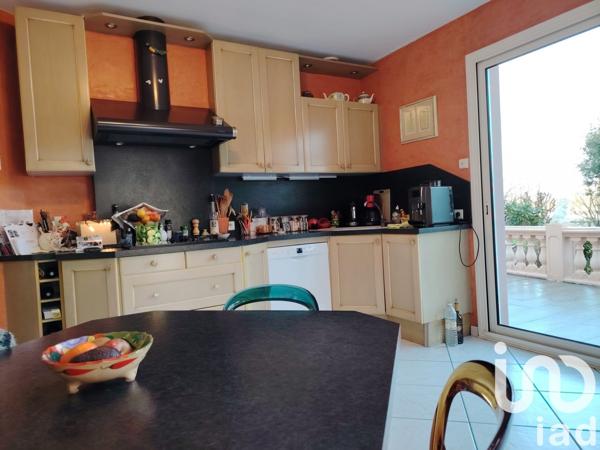 Maison à vendre 5 pièces 165 m² Chantonnay