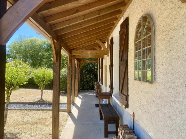 Une superbe propriété de campagne offrant espace, tranquillité et des vues