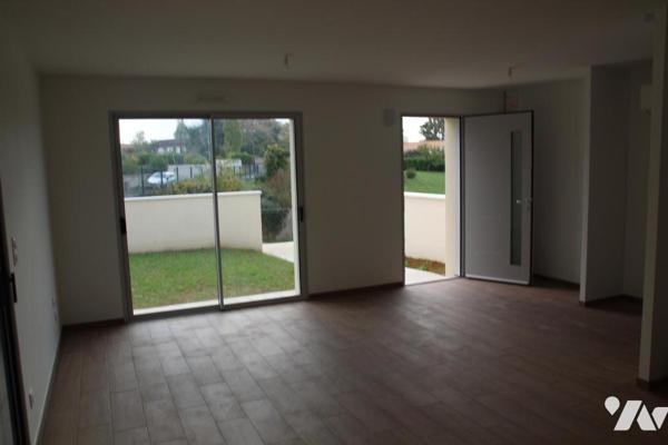 NIORT SECTEUR RECOUVRANCE/ROUSSILLE, PAVILLON DE TYPE 3 NEUF AVEC GRAND PATIO ET JARDINET